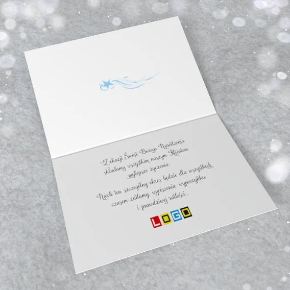 Otwarty karnet ze stroną wewnętrzną gotową na życzenia oraz logo firmy