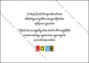 Rząd pięciu różnie zdobionych zielonych choinek na białym tle w jasnozielonej ramce ze szronem