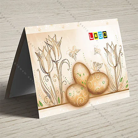 Trzy ornamentowe jajka i konturowe tulipany z motylami w beżach i brązach na tle jak papier czerpany