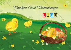 Trzy żółte pisklęta na falującej łące, w rogu kosz pisanek, a nad wzgórzami ciemnozielony napis życzeń